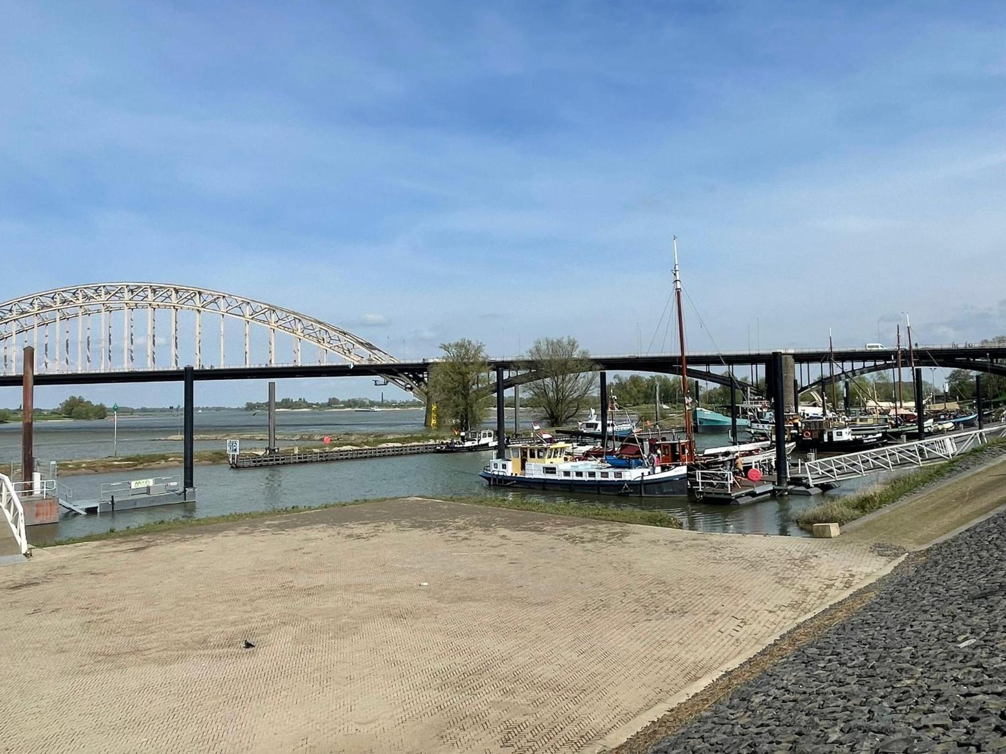 Stadsappartement Valkhof Nijmegen Eksteriør bilde